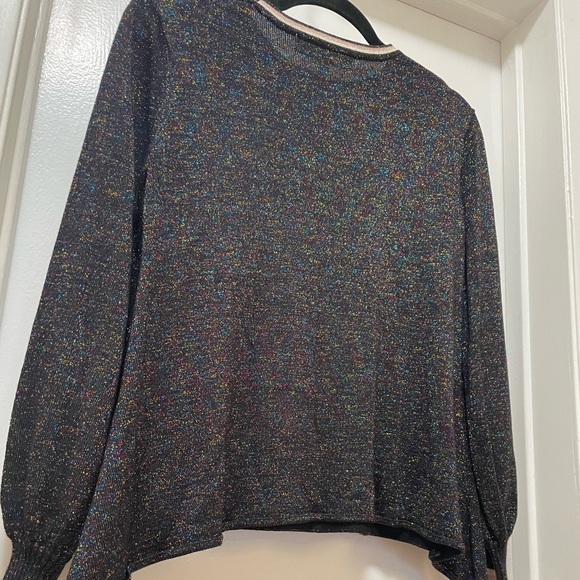 Chee Cho Shimmery Sweater - Picture 9 of 9